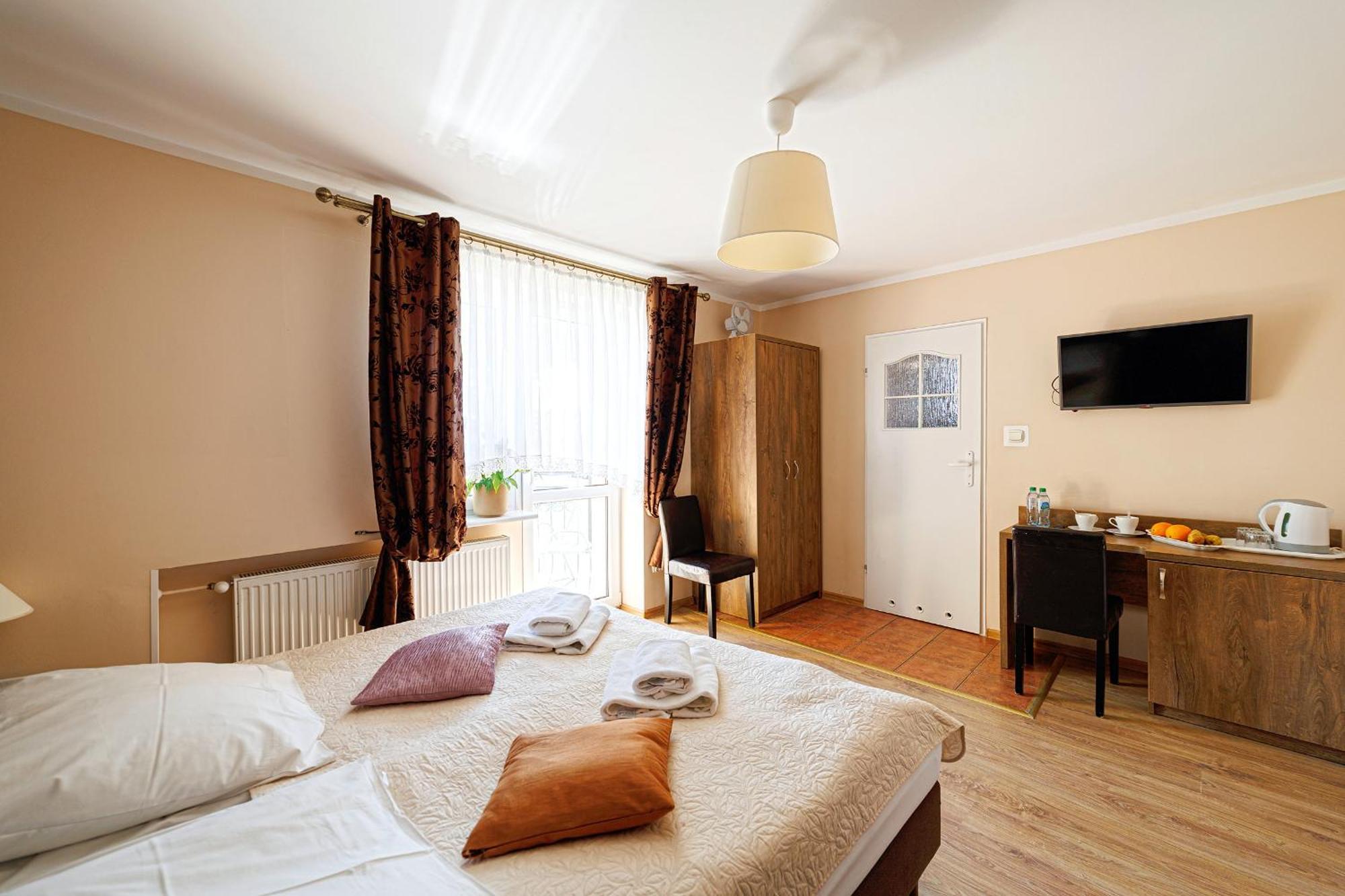Bed and Breakfast Stratos Леба Экстерьер фото